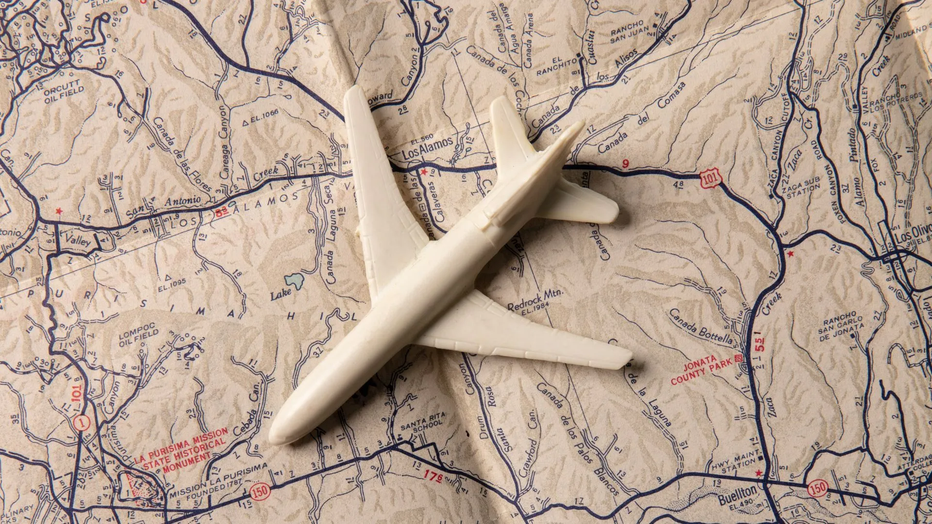 How did modern inventions of steam and airplanes change immigration 